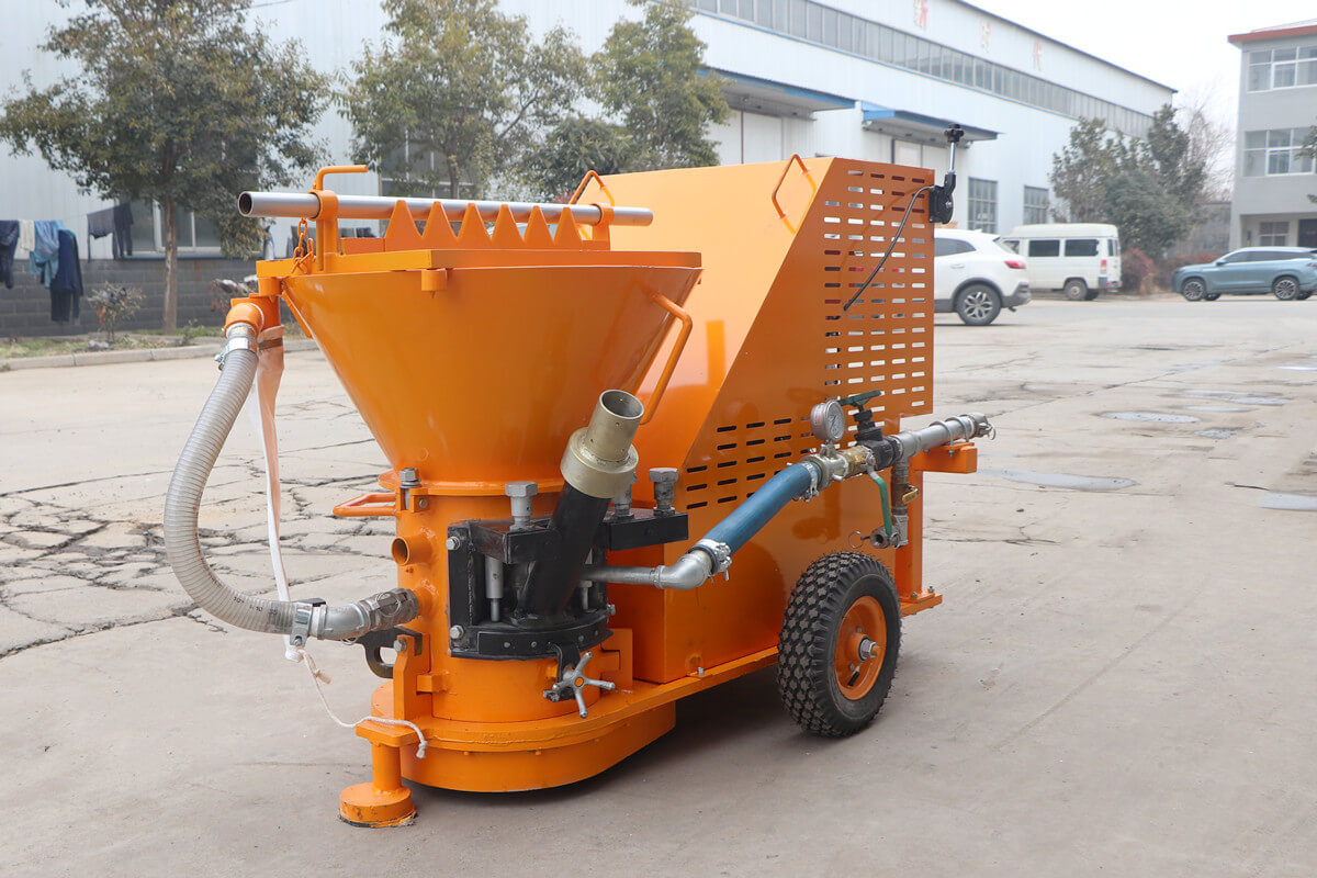 gunning machine for refractory repair