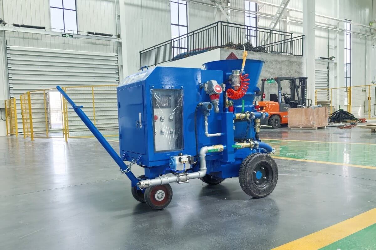 refractory gunite machine for industrial furnace construction