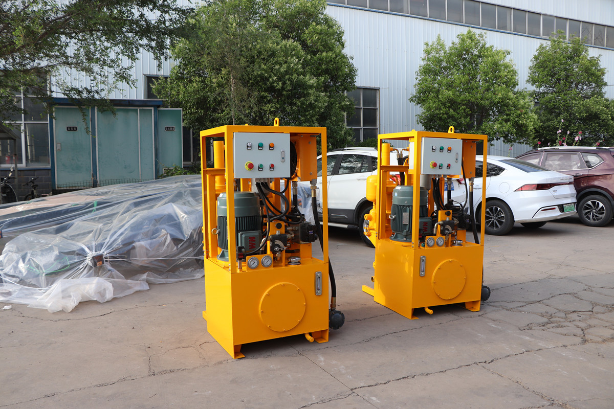 Plunger grouting pump