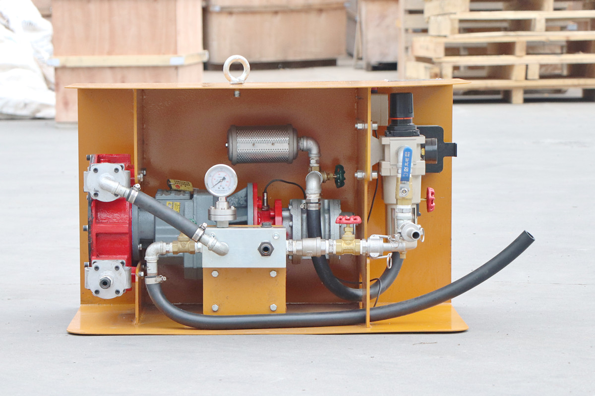 Accelerator dosage pump (dry or wet) shotcrete system